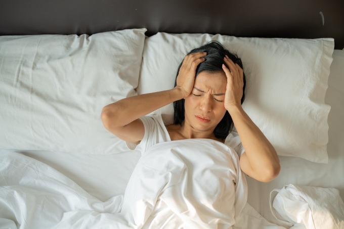 Đau đầu, mất ngủ gây hại cho cơ thể