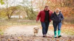 Nghiên cứu mới: Nếu bạn muốn sống trăm tuổi, hãy đi bộ!