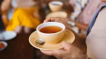 Thời điểm uống trà không có lợi cho người lớn tuổi