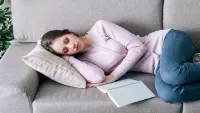 9 điều không nên làm trước khi ngủ