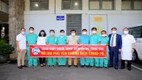 Y, bác sĩ Bệnh viện Trung ương Huế chi viện Phú Yên chống dịch Covid-19